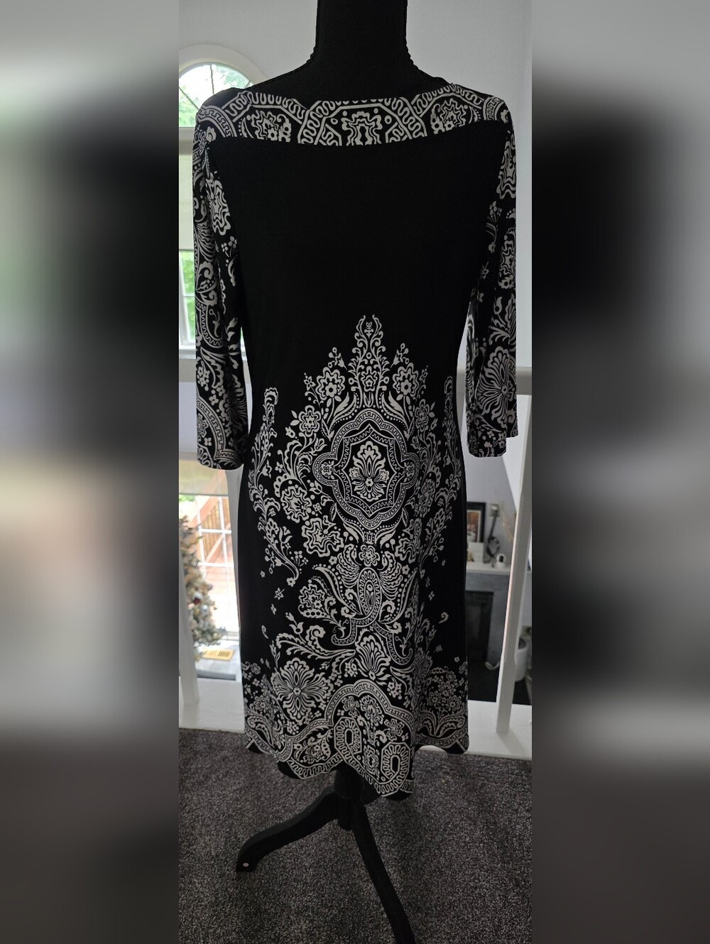 Black & White Floral Medallion Long Sleeve Dress